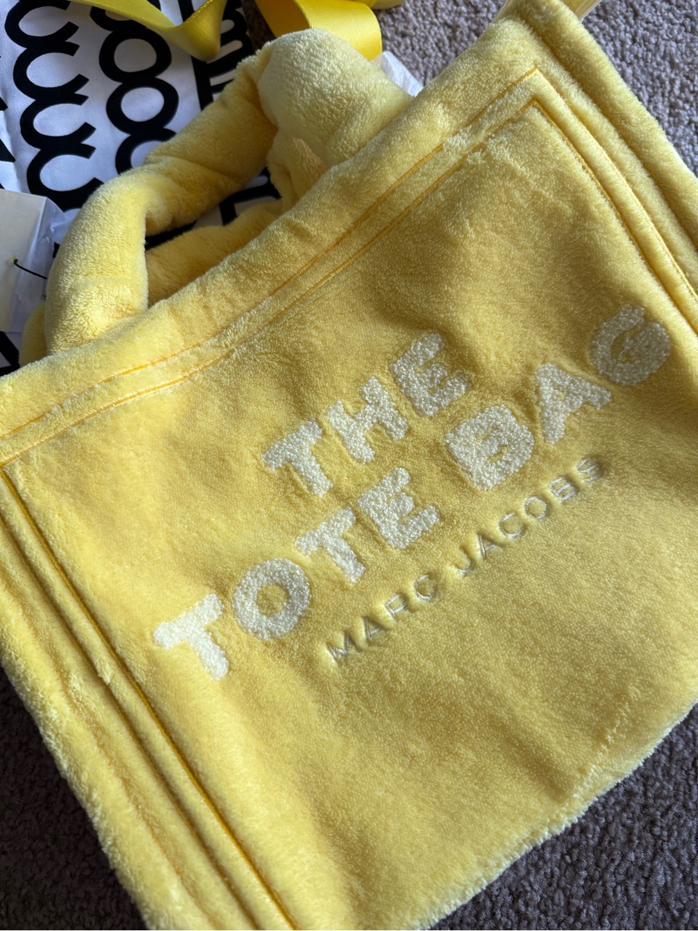 NWT Marc Jacobs Fuzzy Terry Tote ☀️ - Picture 4 of 7